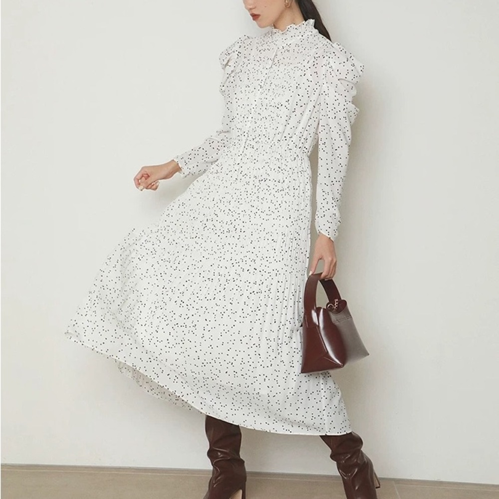Elegant White Polka Dot Long Sleeve Dress